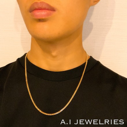 18金 V型 8面カット トリプル ネックレス 12グラム 55センチ 商品詳細